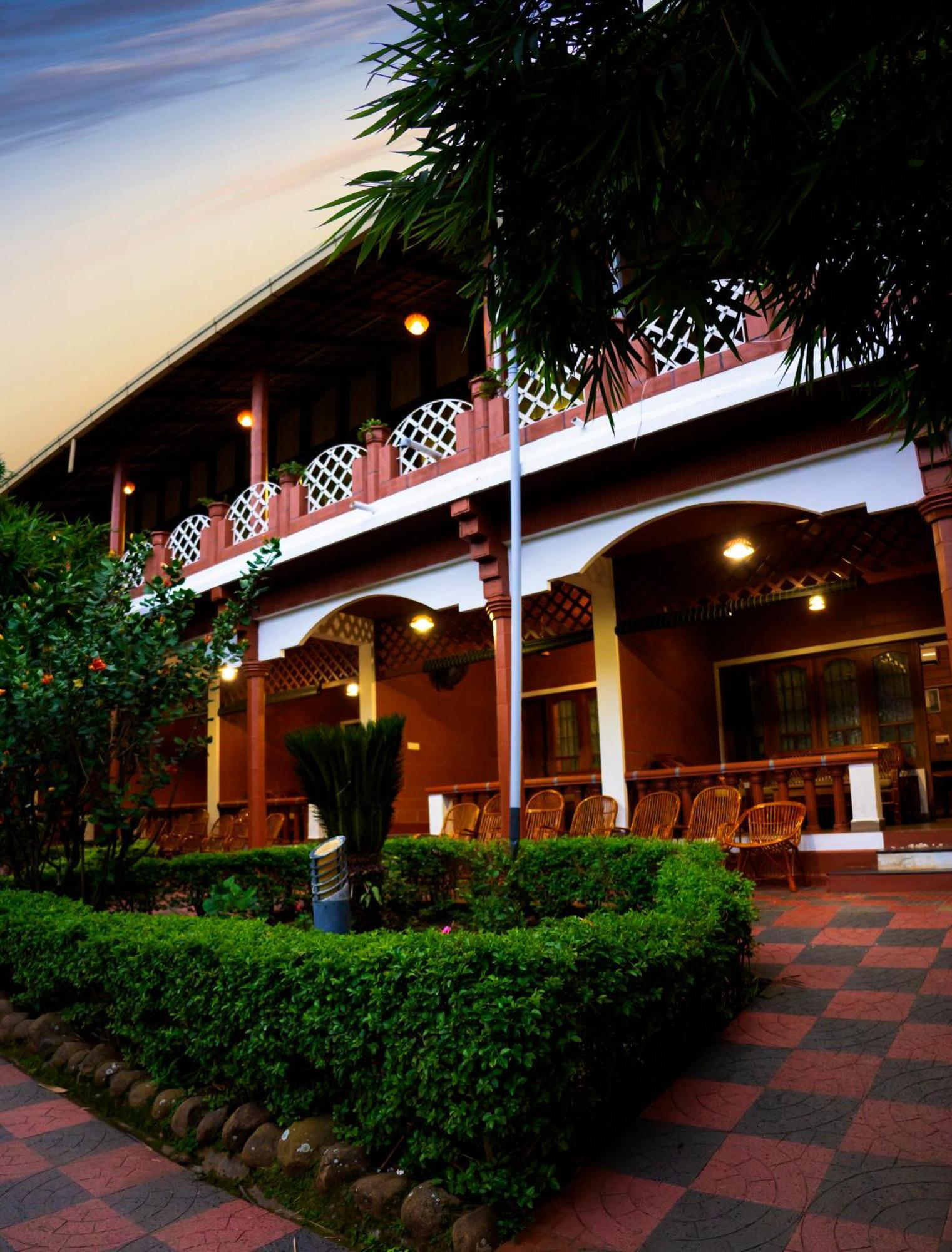The Nest Inn Resort Masinagudi Kültér fotó