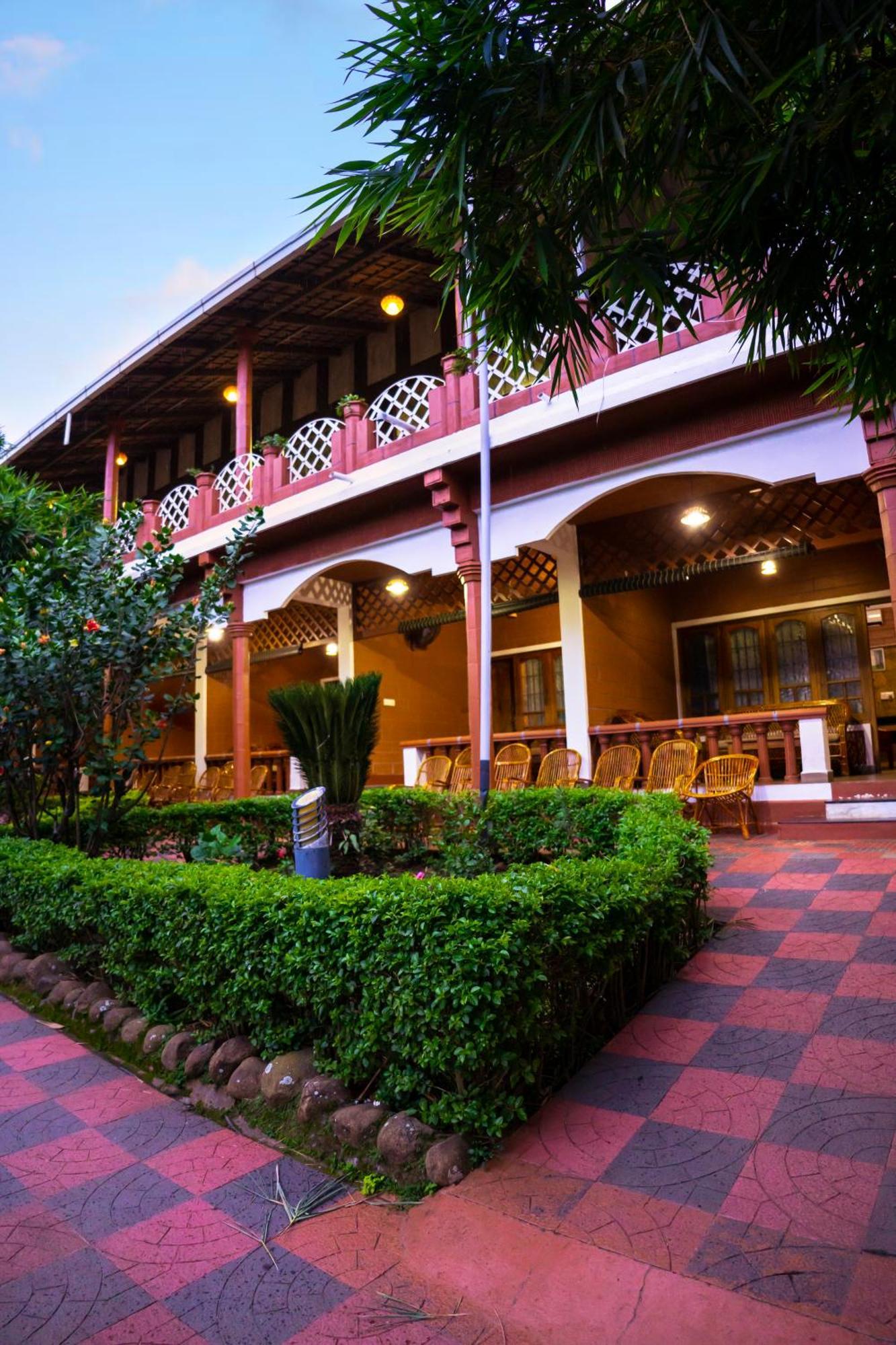 The Nest Inn Resort Masinagudi Kültér fotó