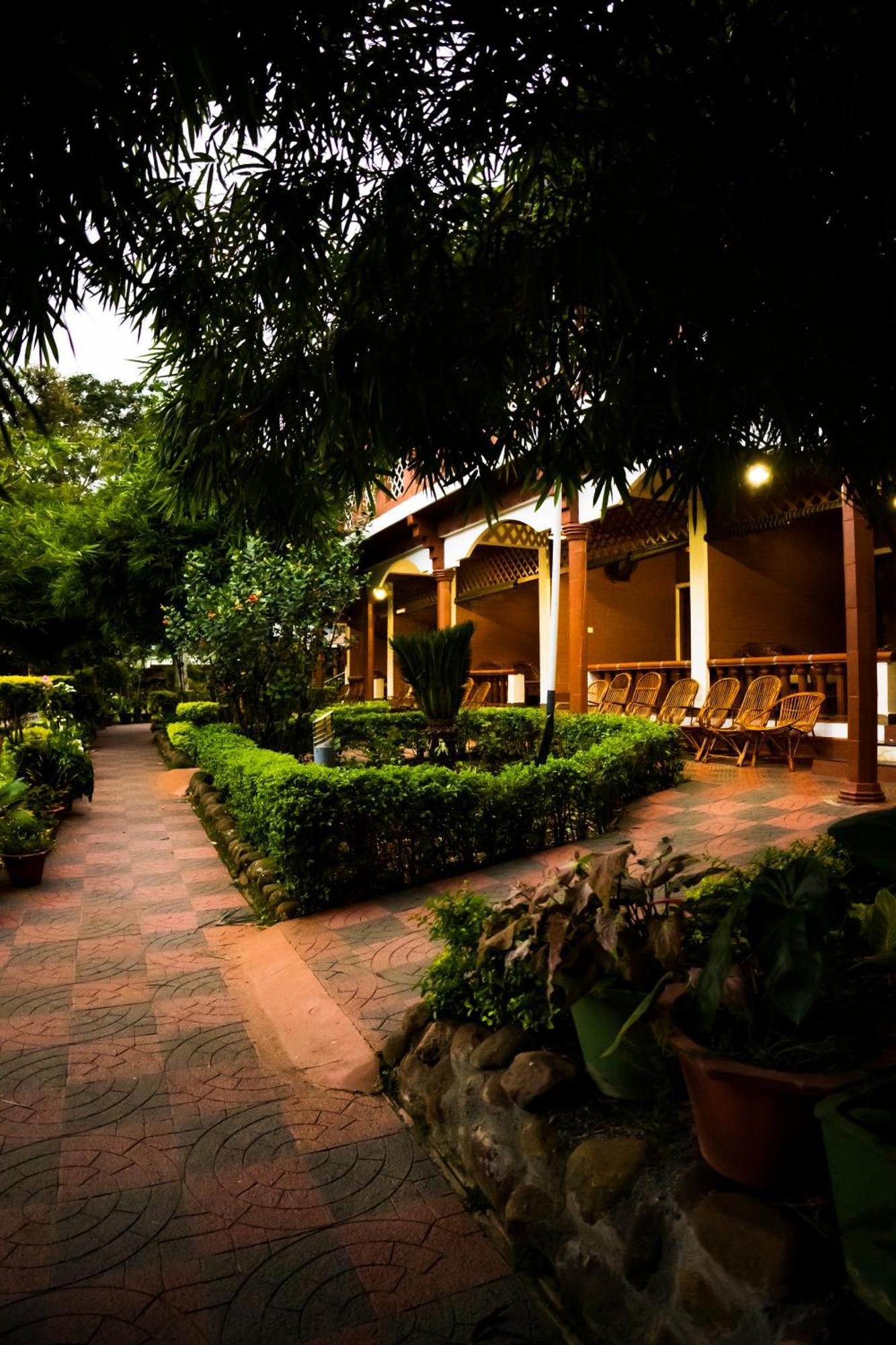 The Nest Inn Resort Masinagudi Kültér fotó