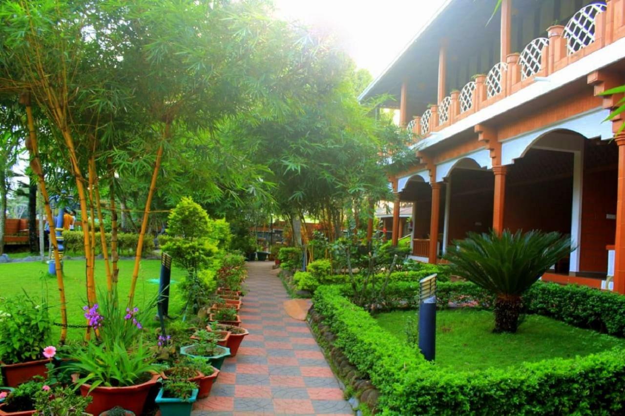 The Nest Inn Resort Masinagudi Kültér fotó
